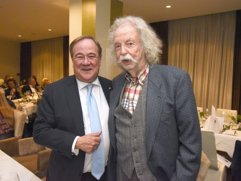 HHKLaschet202412_0225-1030x688